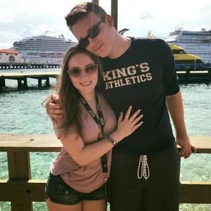 Meet your Posher, Kelsey